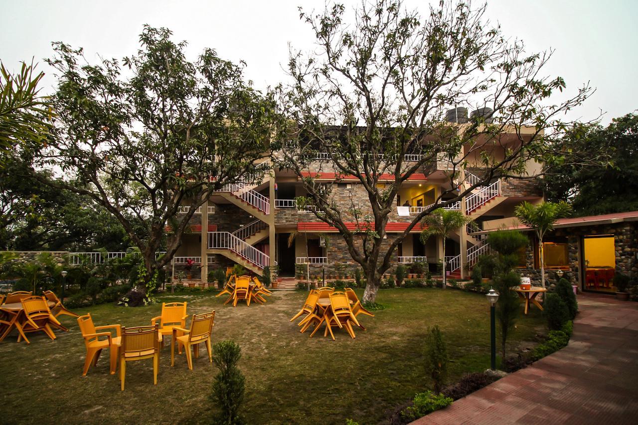 V Resorts Dukes Den Resort Ramnagar  Exterior photo